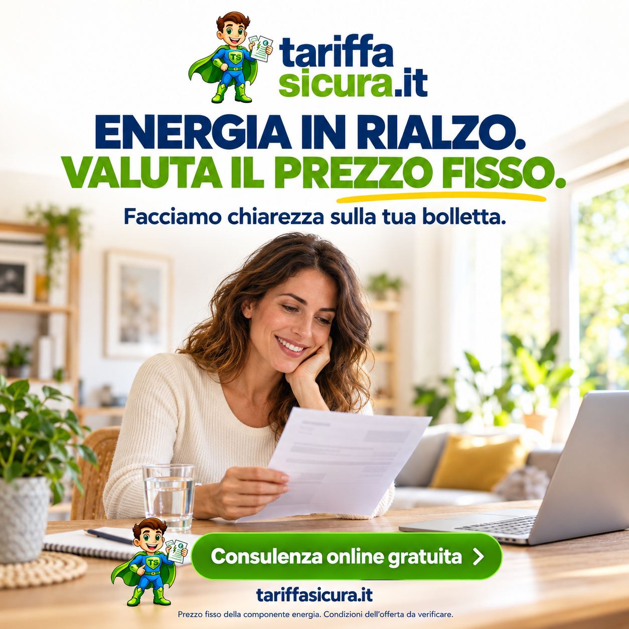 Una donna consulta la bolletta vicino al computer, con il logo e la mascotte TariffaSicura e l’invito alla consulenza online.